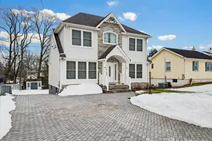 37 Jersey Ave, Edison, NJ 08820 - Photo 2