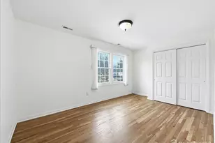 37 Jersey Ave, Edison, NJ 08820 - Photo 10
