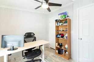 4 Oakdale Village Dr, South Brunswick Township, NJ 08902 - Photo 12