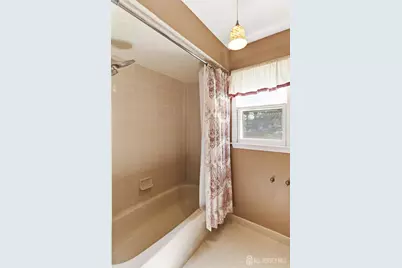 3 Locklin Court, Sayreville, NJ 08872 - Photo 24