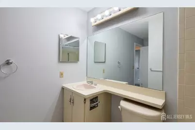 148 Wycoff Way, East Brunswick Township, NJ 08816 - Photo 6