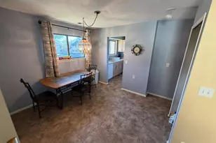 502 Jacob Ct, South Brunswick Township, NJ 08810 - Photo 4