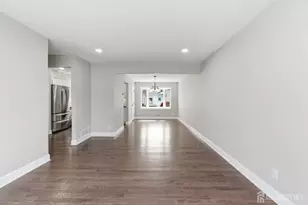 215 Oak Manor Pkwy, South Plainfield, NJ 07080 - Photo 6