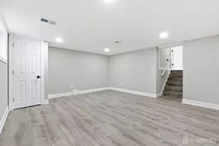 215 Oak Manor Pkwy, South Plainfield, NJ 07080 - Photo 28