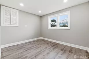 215 Oak Manor Pkwy, South Plainfield, NJ 07080 - Photo 22