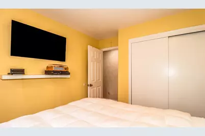 11 Lyric Drive, Colonia, NJ 07067 - Photo 24