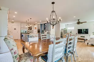 28 Clinton Pl, Metuchen, NJ 08840 - Photo 18