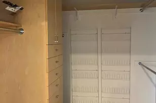 3601 N Oaks Blvd, North Brunswick Township, NJ 08902 - Photo 16