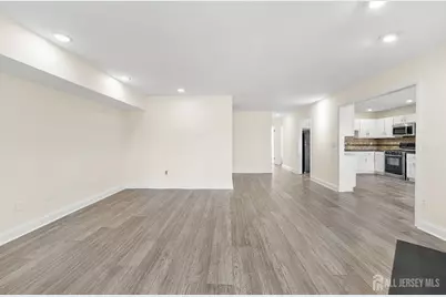 163 Hidden Hollow Court, Edison, NJ 08820 - Photo 6