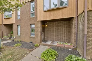 92 Paul Robeson Blvd, New Brunswick, NJ 08901 - Photo 2