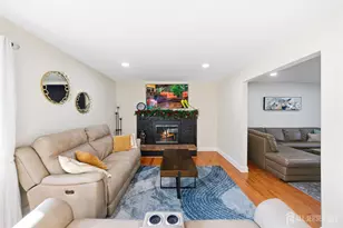 107 Van Dyke Ct, Hillsborough Township, NJ 08844 - Photo 12