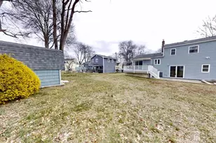 13 Moryan Rd, Edison, NJ 08817 - Photo 2