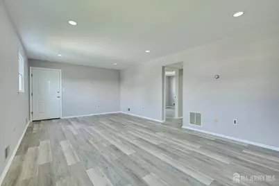 76 Pleasant Avenue, Iselin, NJ 08830 - Photo 28