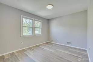 76 Pleasant Ave, Iselin, NJ 08830 - Photo 30