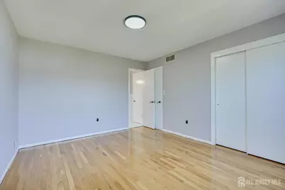 76 Pleasant Avenue, Iselin, NJ 08830 - Photo 20