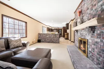 14 Crommelin Court, East Brunswick Township, NJ 08816 - Photo 10