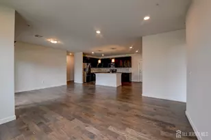 722 Lorhan Dr, Piscataway Township, NJ 08854 - Photo 4