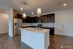 722 Lorhan Dr, Piscataway Township, NJ 08854 - Photo 10