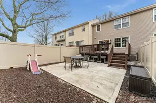 3 Siedler Ln, Sayreville, NJ 08872 - Photo 30