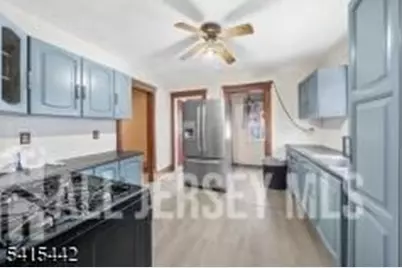 88 Woodbridge Avenue, Sewaren, NJ 07077 - Photo 26