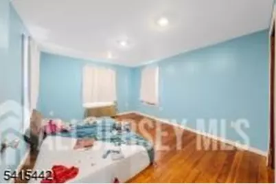 88 Woodbridge Avenue, Sewaren, NJ 07077 - Photo 20