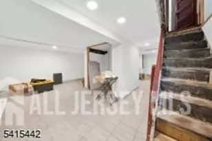 88 Woodbridge Ave, Sewaren, NJ 07077 - Photo 12