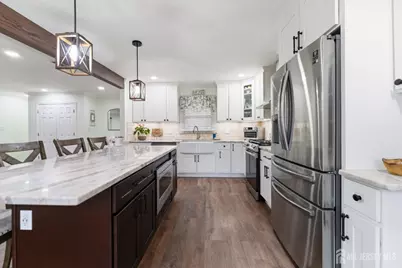 8 Johnson Road, Franklin Township, NJ 08873 - Photo 6