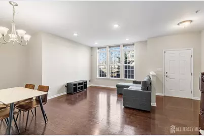 1514 Hudson Circle, Highland Park, NJ 08904 - Photo 2