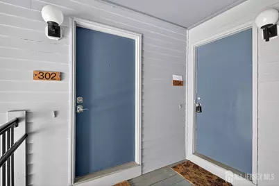 304 Aspen Drive, Plainsboro Township, NJ 08536 - Photo 2