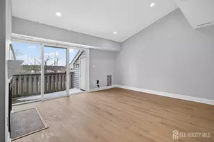 304 Aspen Dr, Plainsboro Township, NJ 08536 - Photo 6