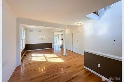 37 Walden Court, Old Bridge Township, NJ 08857 - Photo 4