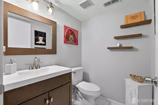 99 Kelly Dr, Edison, NJ 08820 - Photo 8