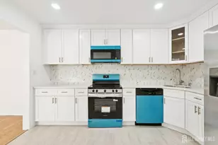 9B Melborn Dr, Monroe Township, NJ 08831 - Photo 12