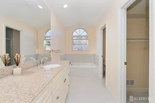 32 Inverness Ct, Monroe Township, NJ 08831 - Photo 24