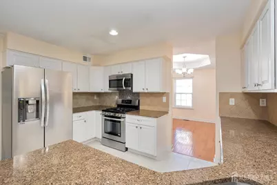32 Inverness Court, Monroe Township, NJ 08831 - Photo 18