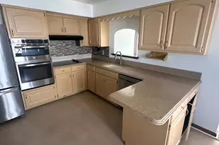 182 Bloomfield Ave, Iselin, NJ 08830 - Photo 10