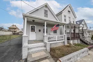 330 Hall Ave, Perth Amboy, NJ 08861 - Photo 24