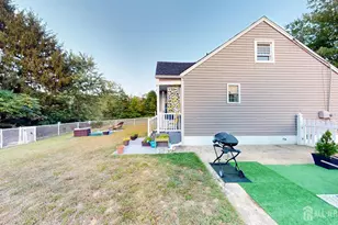 40 E Sherman St, Monroe Township, NJ 08831 - Photo 38