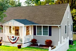 40 E Sherman St, Monroe Township, NJ 08831 - Photo 1