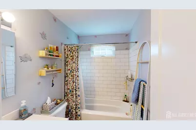 40 E Sherman Street, Monroe Township, NJ 08831 - Photo 18