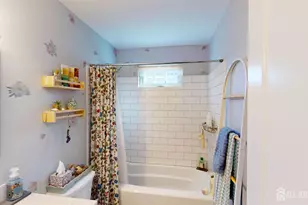 40 E Sherman St, Monroe Township, NJ 08831 - Photo 18