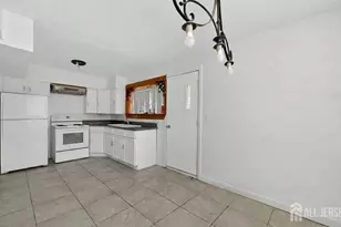 6 Farm Ln, Roosevelt, NJ 08555 - Photo 4