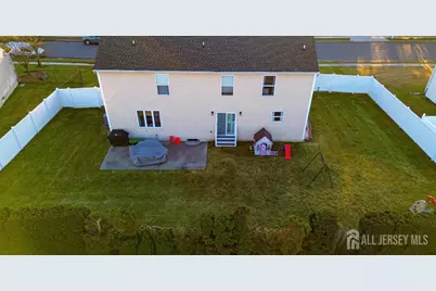 82 Lark Drive, South River, NJ 08882 - Photo 24