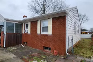 23 Washington Ave, Highland Park, NJ 08904 - Photo 2