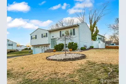 424 Rivercrest Drive, Piscataway Township, NJ 08854 - Photo 2