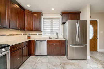 112 McKinley Avenue, Colonia, NJ 07067 - Photo 6