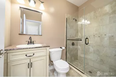 112 McKinley Avenue, Colonia, NJ 07067 - Photo 20