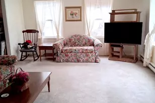 252 Mystic Ln, Monroe Township, NJ 08831 - Photo 2