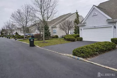 22 Breckenridge Lane, Monroe Township, NJ 08831 - Photo 24