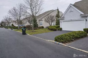 22 Breckenridge Ln, Monroe Township, NJ 08831 - Photo 24